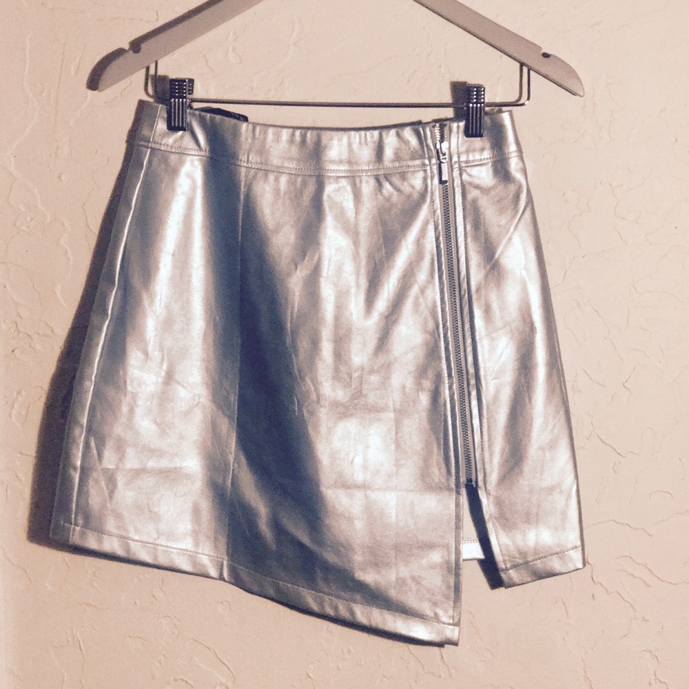 Metallic skirt